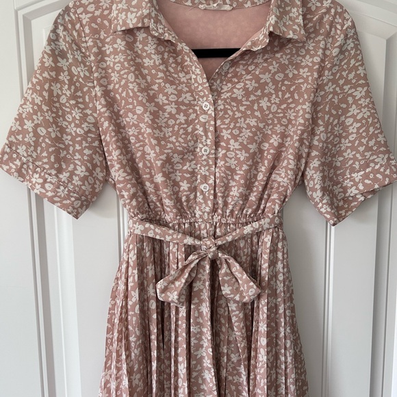 Bohme Pink Ruched Tie Front Maxi Dress - Picture 4 of 7